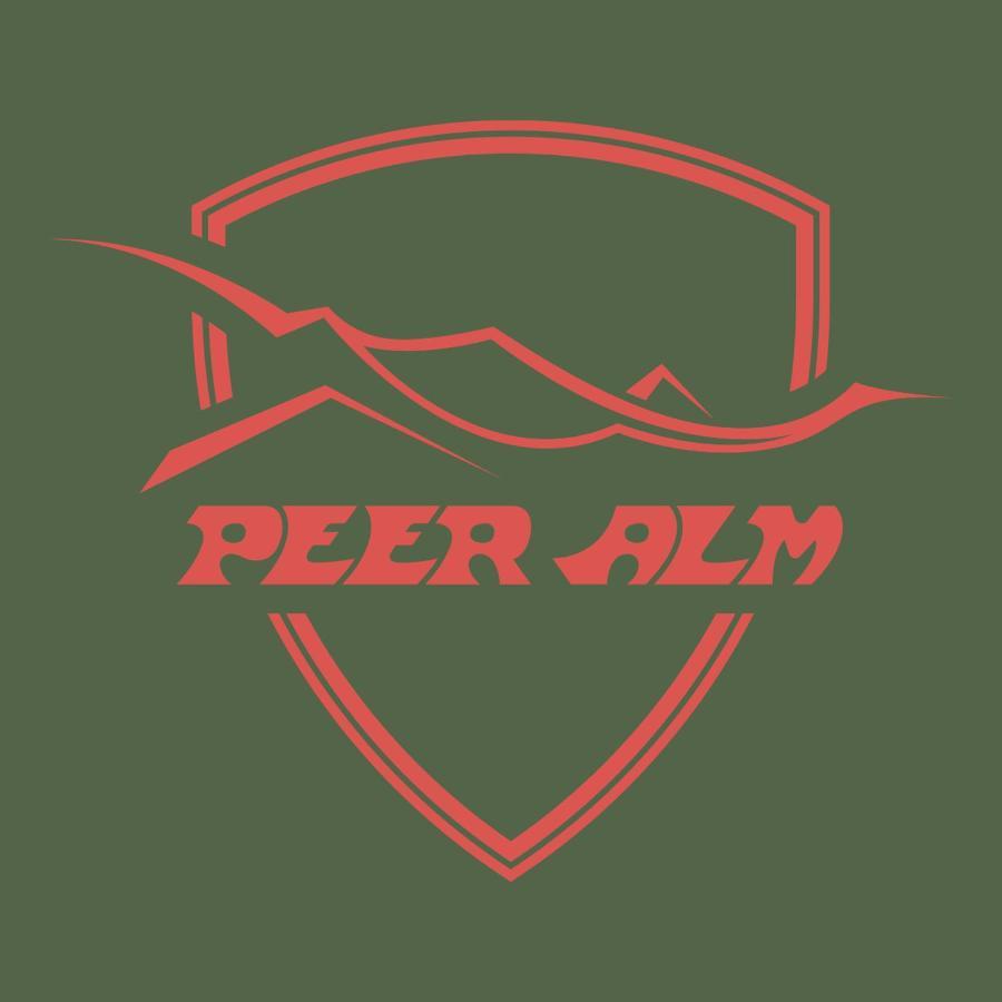Peer Alm Hotel Navis Екстериор снимка