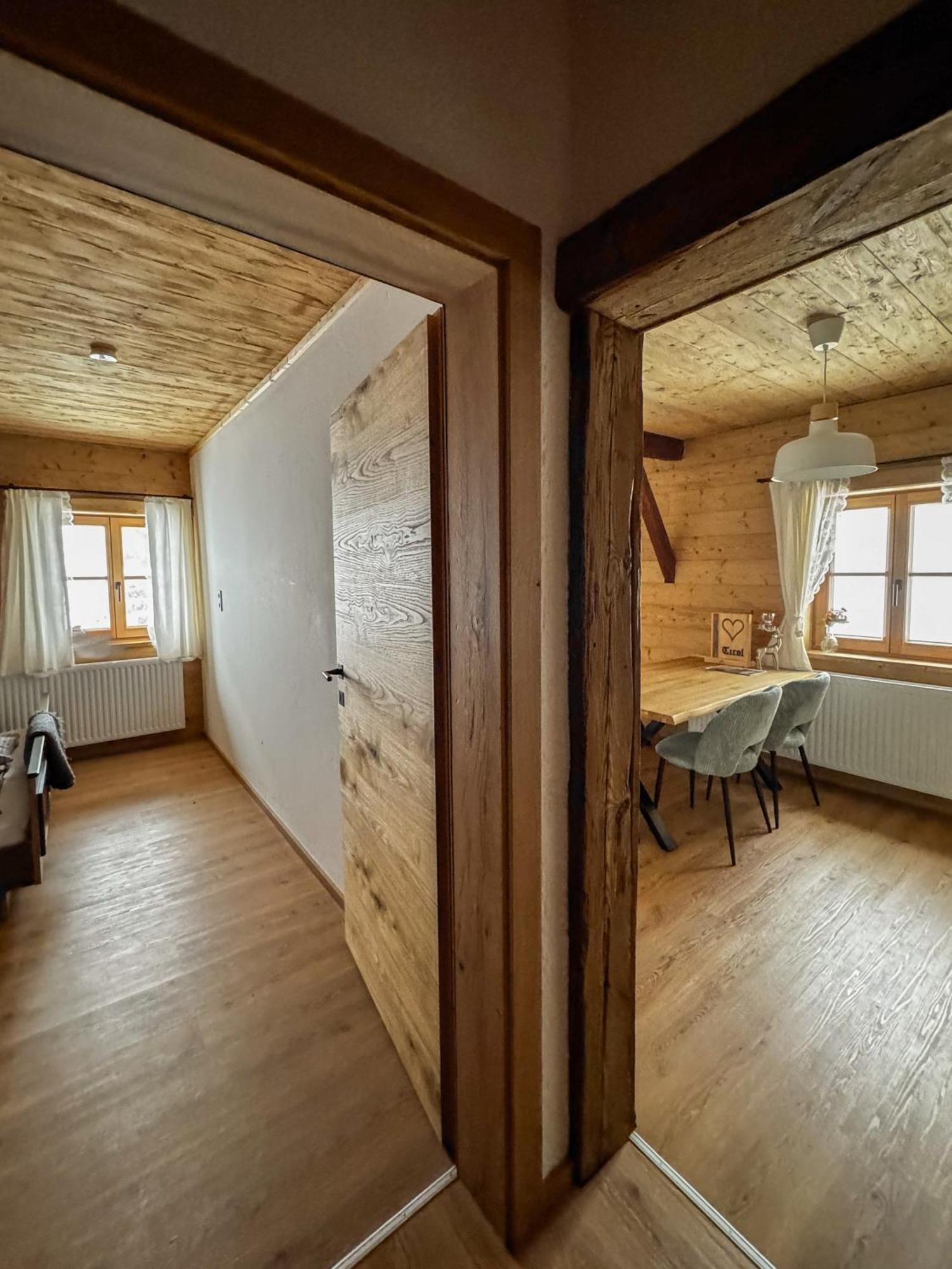 Peer Alm Hotel Navis Екстериор снимка